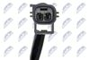 EGT-CH-016_3-WM.JPG