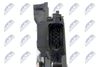 EZC-AU-015_6-WM.JPG