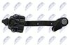 EZC-SK-057_4-WM.JPG