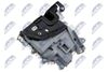 EZC-AU-006_2-WM.JPG