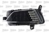 AUXILIARY LAMPS_047719_01.JPG