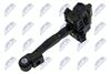 EZC-SK-052_2-WM.JPG