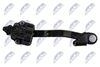 EZC-SK-039_4-WM.JPG