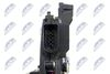EZC-AU-016_6-WM.JPG