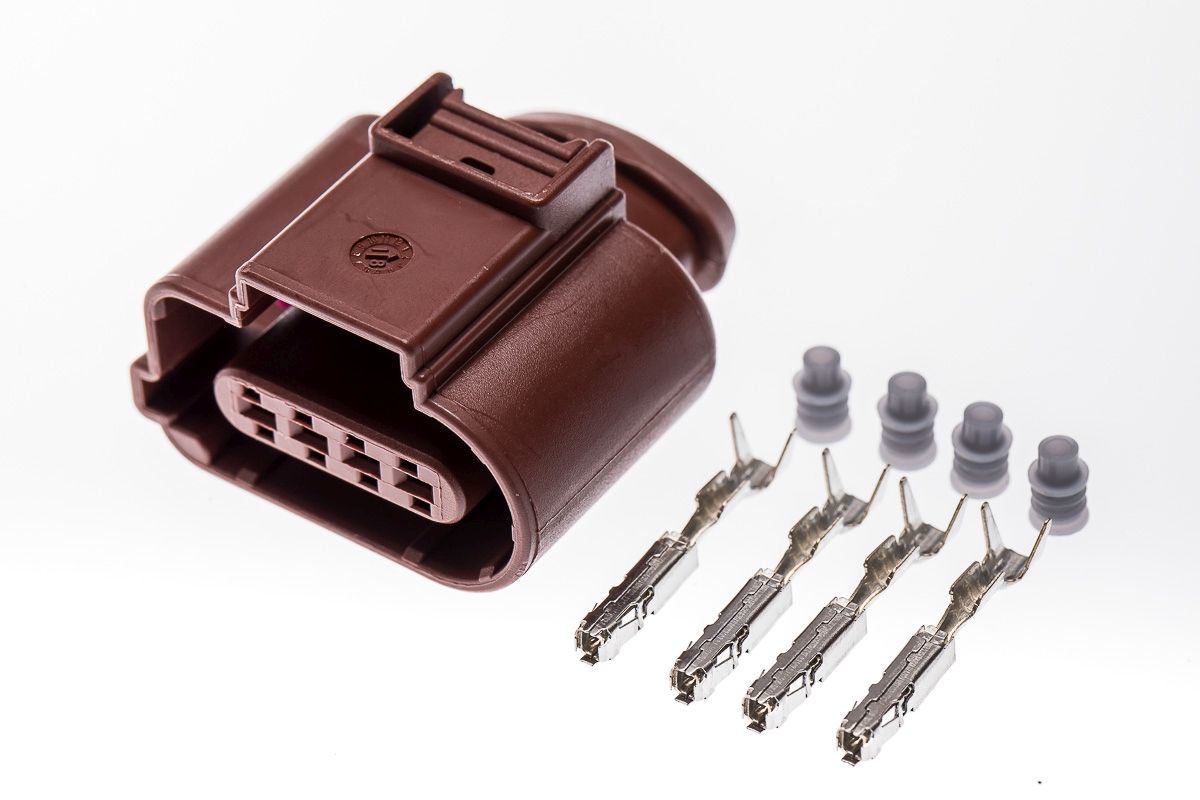 WTYCZKA VW PASSAT 09- OE VAG 8K0973704A