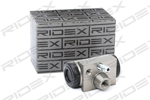 Cylinderek hamulcowy RIDEX 277W0082