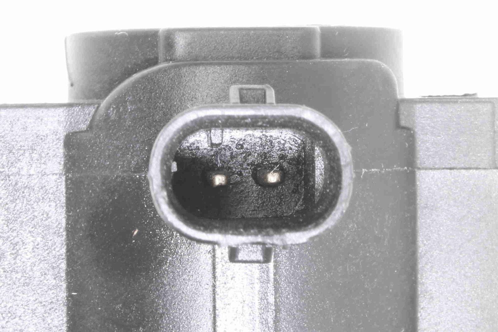 Levně Měnič tlaku, výfukový systém VEMO V30-63-0043