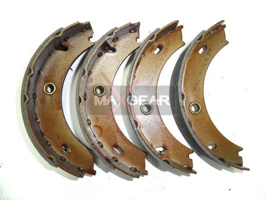 Zestaw szczęk hamulcowych, hamulec postojowy MAXGEAR 19-0304