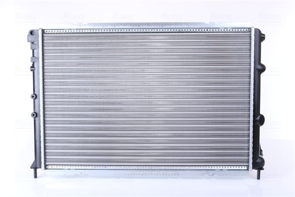 Levně Chladič, chlazení motoru NISSENS 63938A