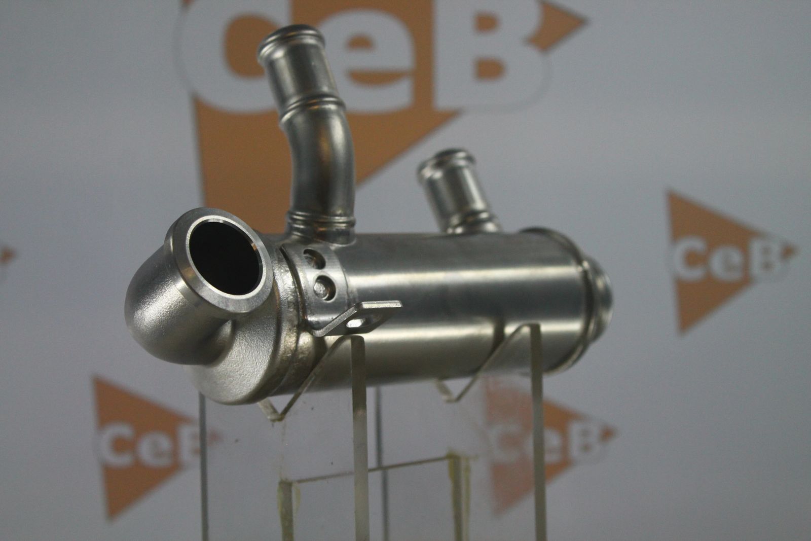 Radiateur, réaspiration des gaz d'échappement