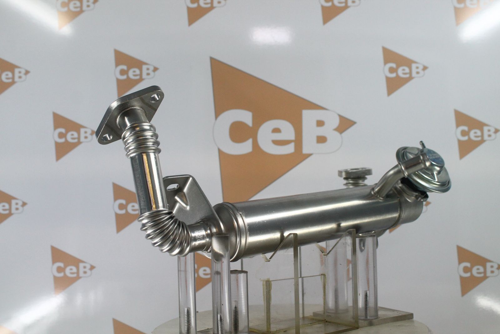 Radiateur, réaspiration des gaz d'échappement