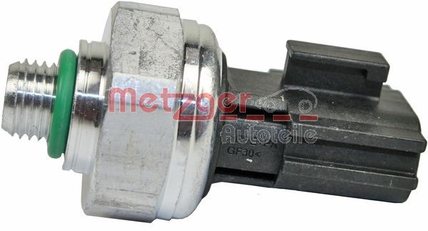 Przełącznik ciśnieniowy, klimatyzacja METZGER AUTOTEILE 0917240