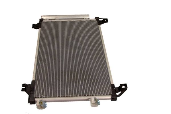 Levně Kondenzátor, klimatizace MAXGEAR AC832655