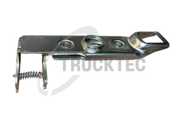 Замок капота