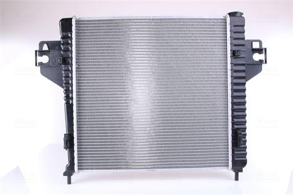 Levně Chladič, chlazení motoru NISSENS 69212
