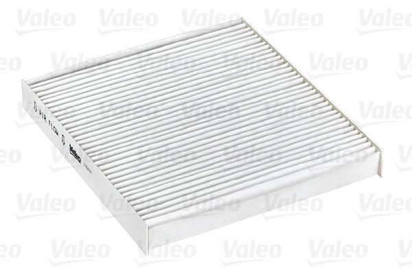 Levně Filtr, vzduch v interiéru VALEO 715637