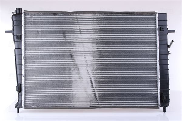 Levně Chladič, chlazení motoru NISSENS 675034