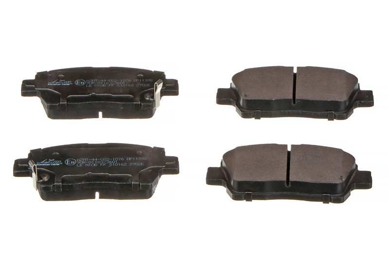 V70-0033 KIT DE PLAQUETTES DE FREIN