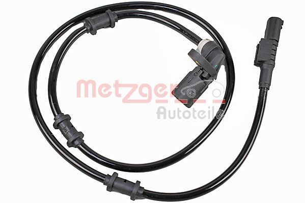 Czujnik, prędkość obrotowa koła METZGER AUTOTEILE 09001058