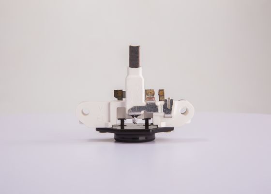 Regulator napięcia BOSCH 1 197 311 551