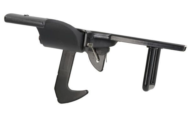 Замок капота