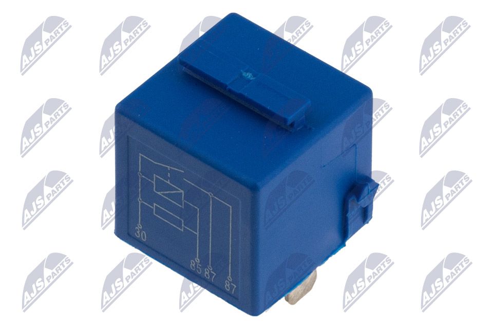 Multifunkcionāls relejs