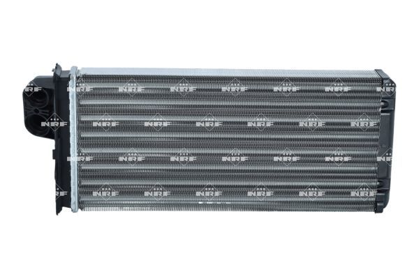 Siltummainis, Salona apsilde