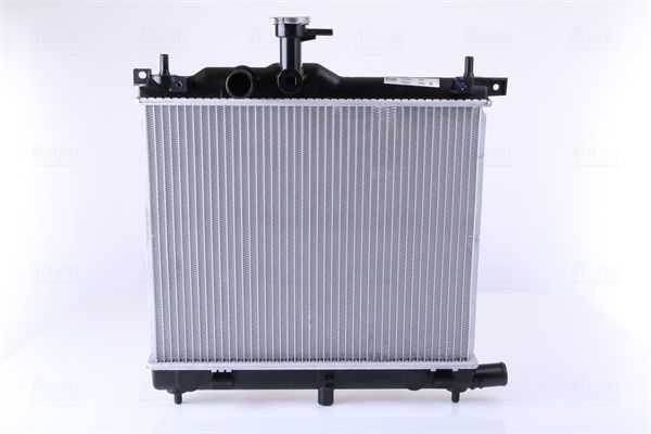 Chladič motora NISSENS 675023