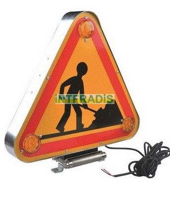 Système de signalisation, véhicule d'intervention