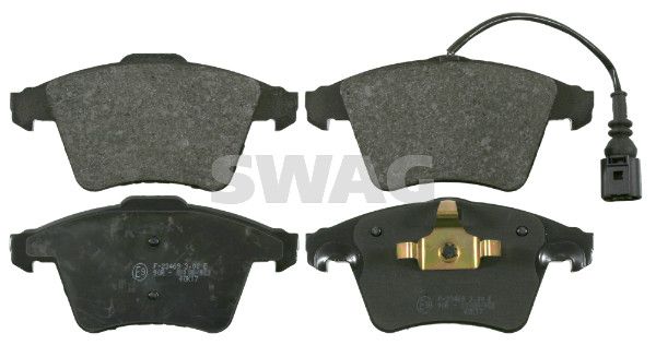 Levně Sada brzdových destiček, kotoučová brzda SWAG 30 91 6465