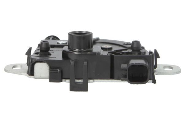 Serrure de capot-moteur
