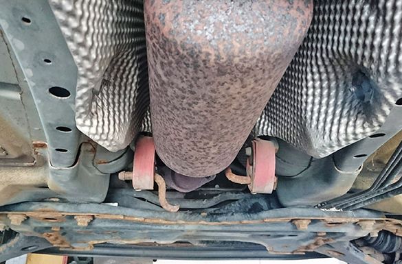 Levně Držák, výfukový systém HJS 82 15 4354