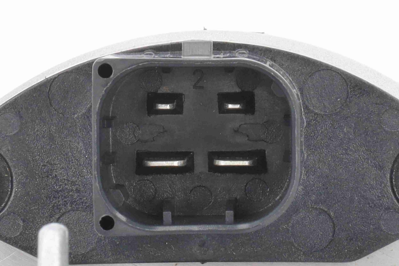 Pompe à eau auxiliaire (circuit d'eau de refroidiss.)