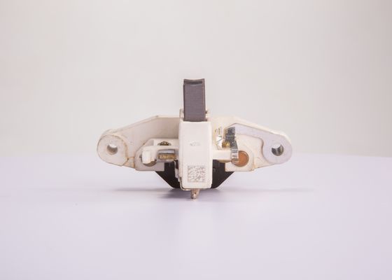 Regulator napięcia BOSCH 1 197 311 028
