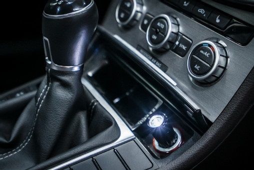 Levně Ruční svítidlo ams-OSRAM LEDIL205