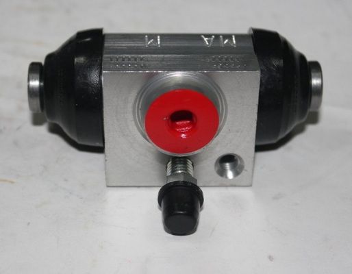 Cylinderek hamulcowy CALIPERE+ NAIBA R027B