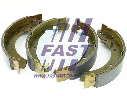 Zestaw szczęk hamulcowych FAST FT30073