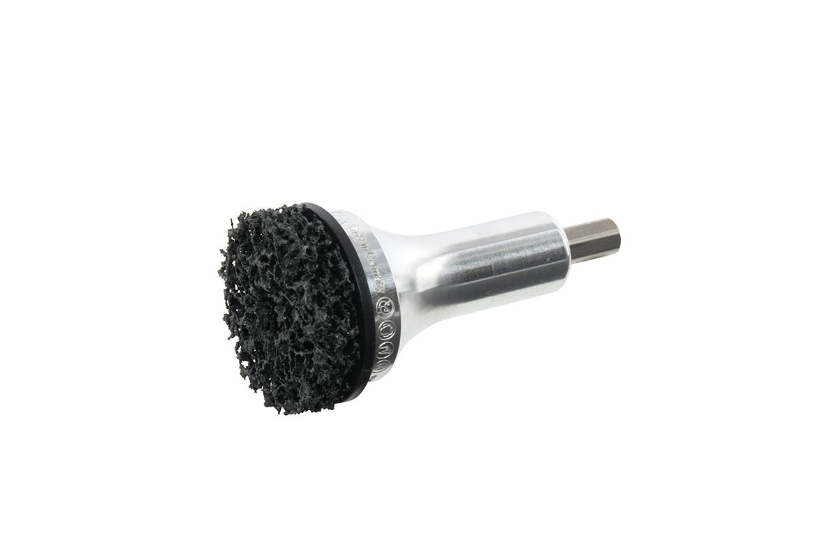 Набор инструмента для чистки ступицы колеса