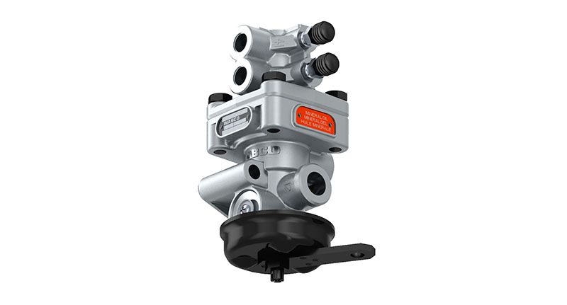 Valve de commande, remorque