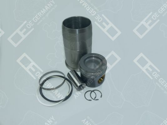Set raparatii, piston/bucsa cursa cilindru OE GERMANY 01 0329 540000