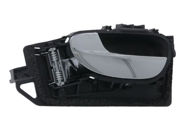 Ручка двери, внутреннее оснащение