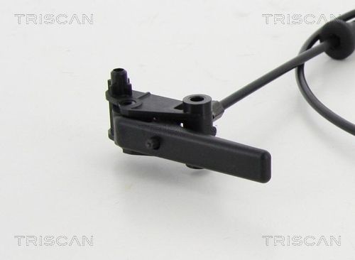 Tirette de capot moteur