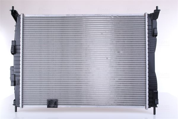 Levně Chladič, chlazení motoru NISSENS 67364