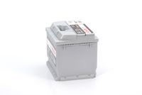 Startera akumulatoru baterija