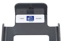DT Spare Parts Houder, bumper 4