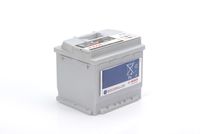 Startera akumulatoru baterija