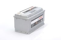 Startera akumulatoru baterija