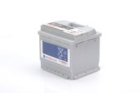 Startera akumulatoru baterija