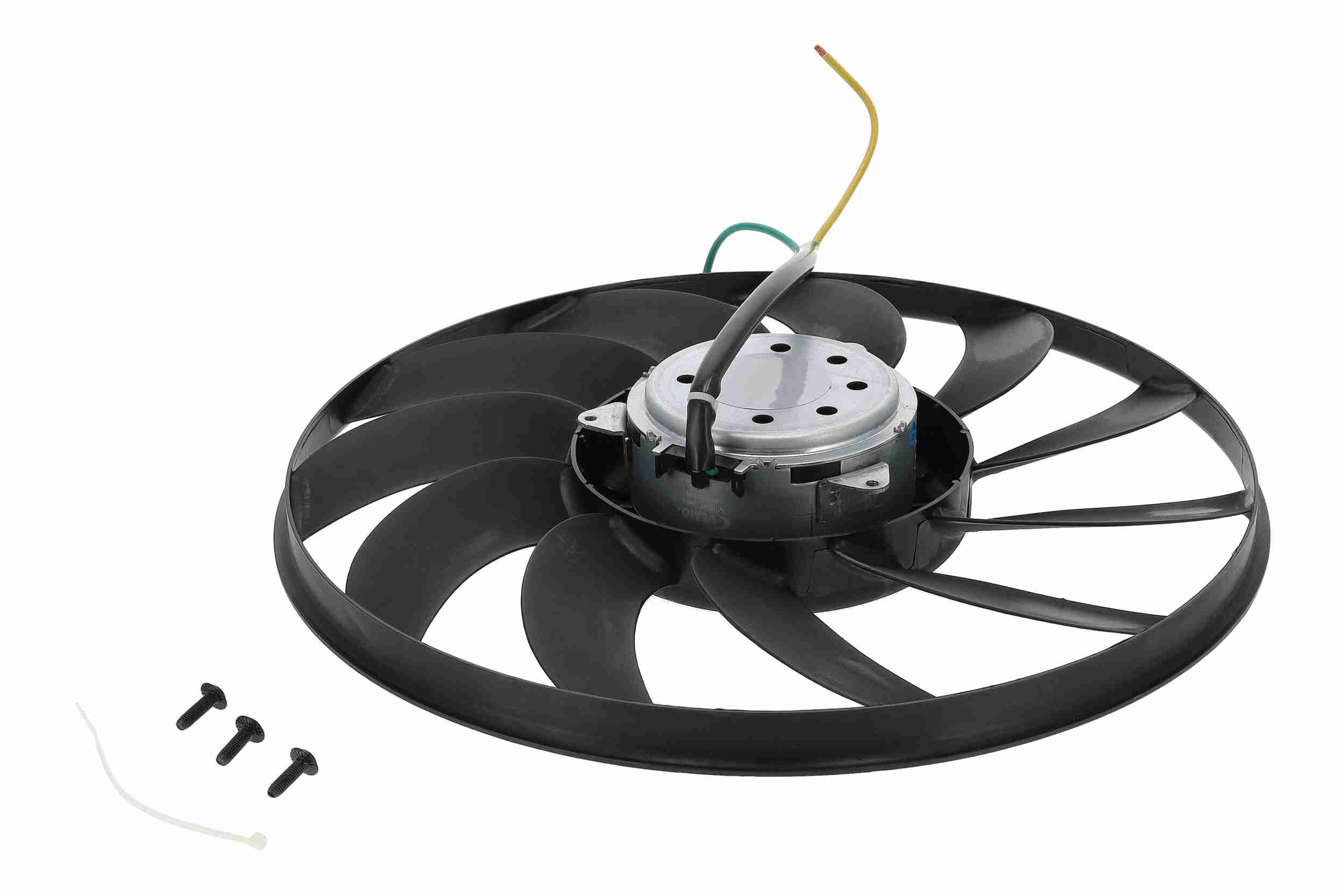 L&uuml;fter, Motork&uuml;hlung