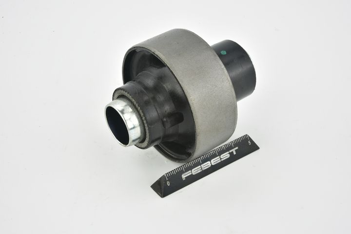 valdymo svirties/išilginių svirčių įvorė